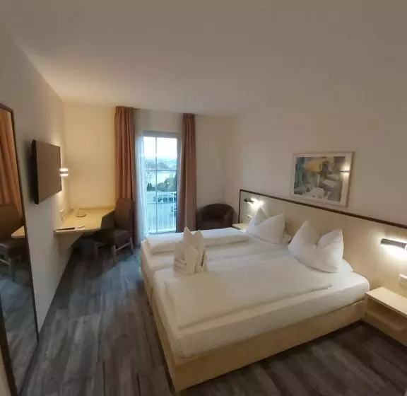 Отель Montana Limburg