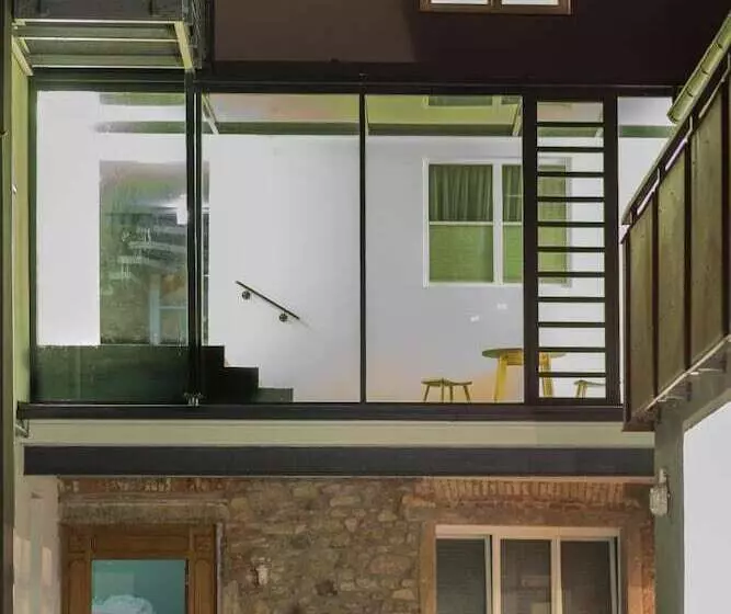 בית מלון כפרי Ox