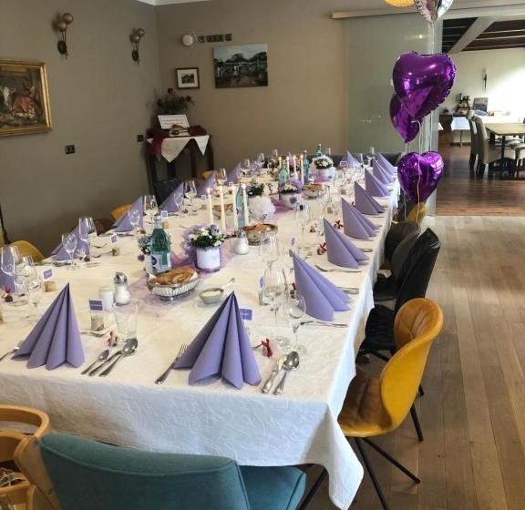 בית מלון כפרי Restaurant Zum Schwanen