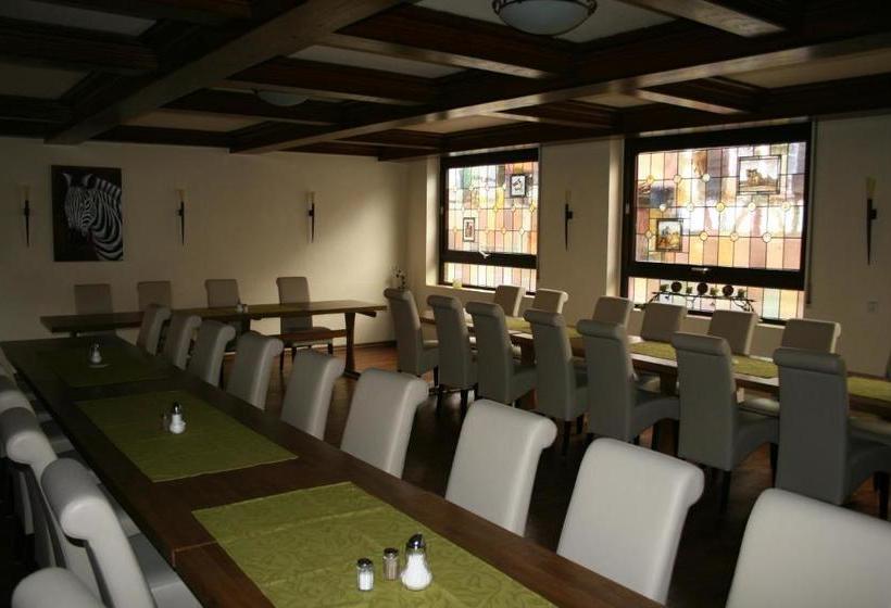 בית מלון כפרי Restaurant Zum Schwanen