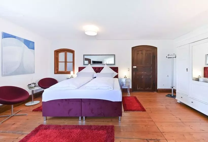 Hotel Schloss Zu Hopferau