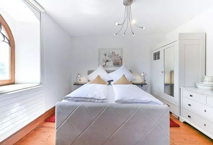 Hotel Schloss Zu Hopferau