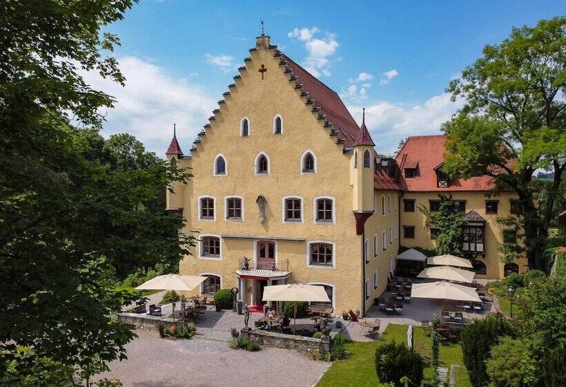 Отель Schloss Zu Hopferau
