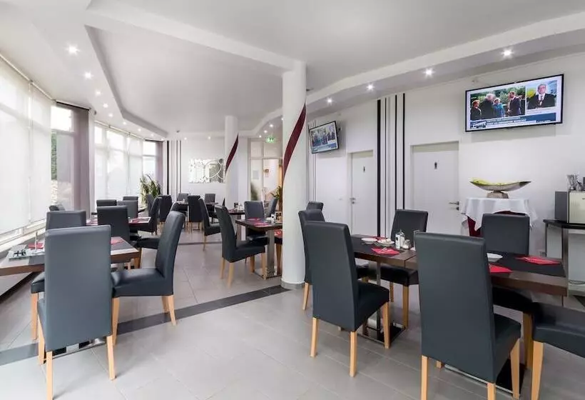 Turmhotel Rhein Main