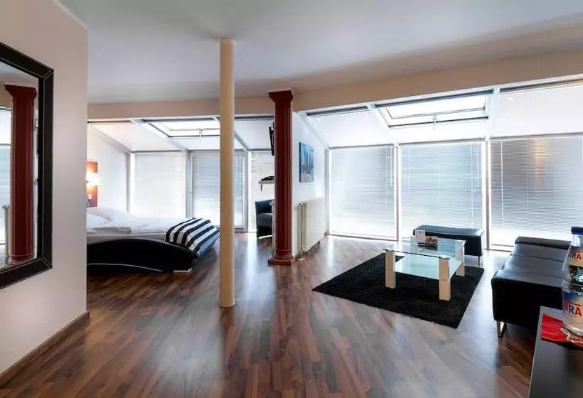 Turmhotel Rhein Main