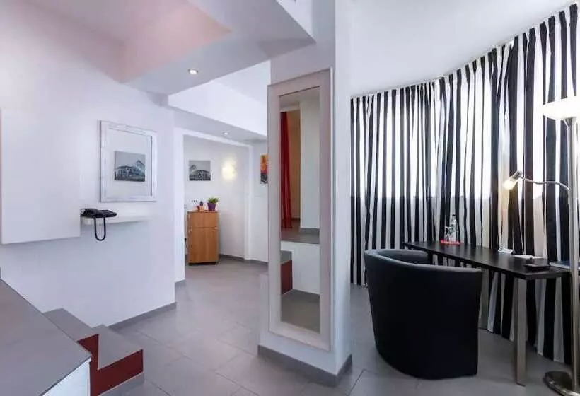 Turmhotel Rhein Main