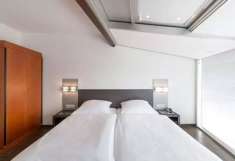 Turmhotel Rhein Main