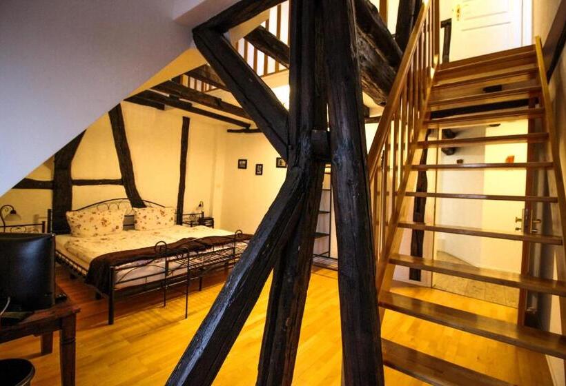 בית מלון כפרי Und Restaurant Zum Löwen