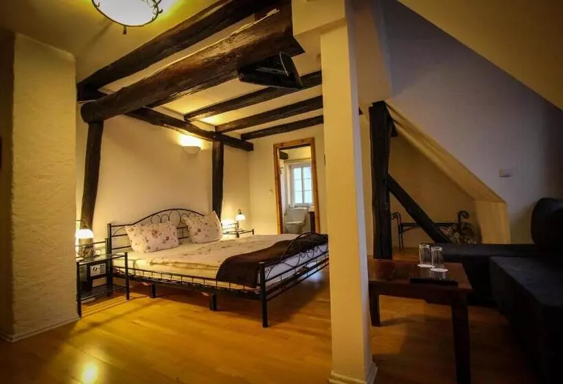 Отель Und Restaurant Zum Löwen