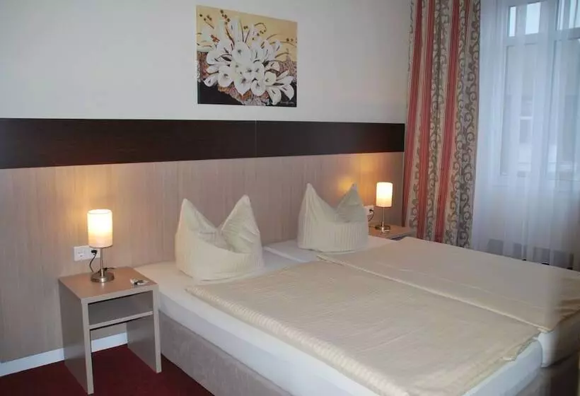 酒店 Wuppertaler Hof