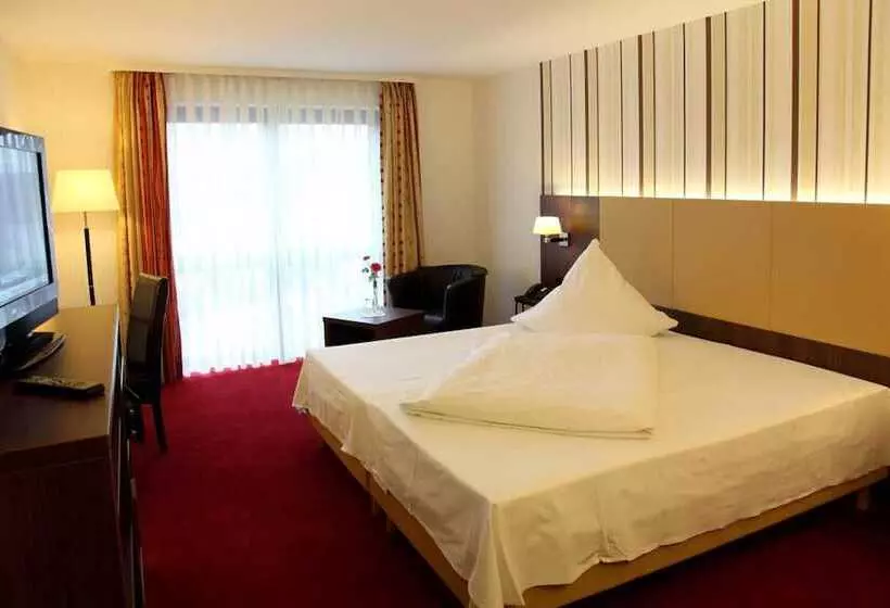 בית מלון כפרי Lobinger Park