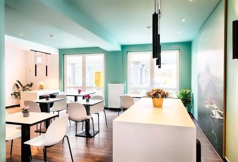 Мотель B&b Hotel München Putzbrunn