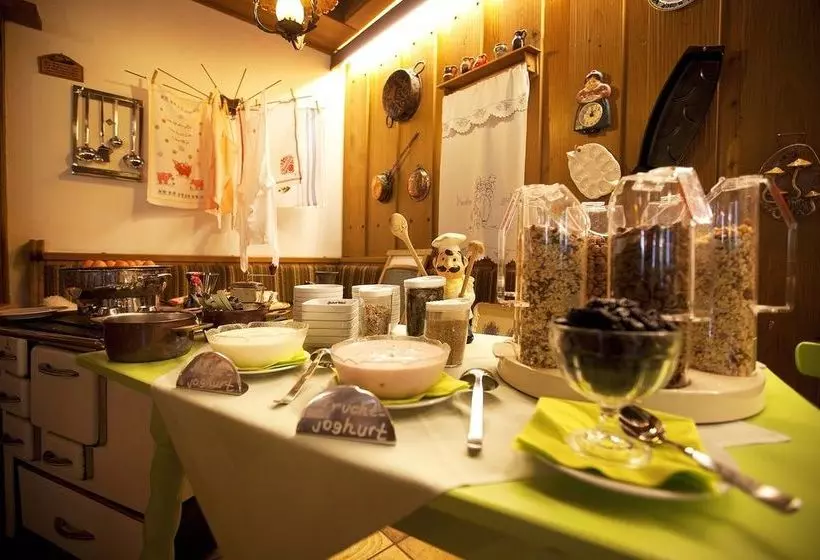 Pensão Alpengasthof Ohlstadt