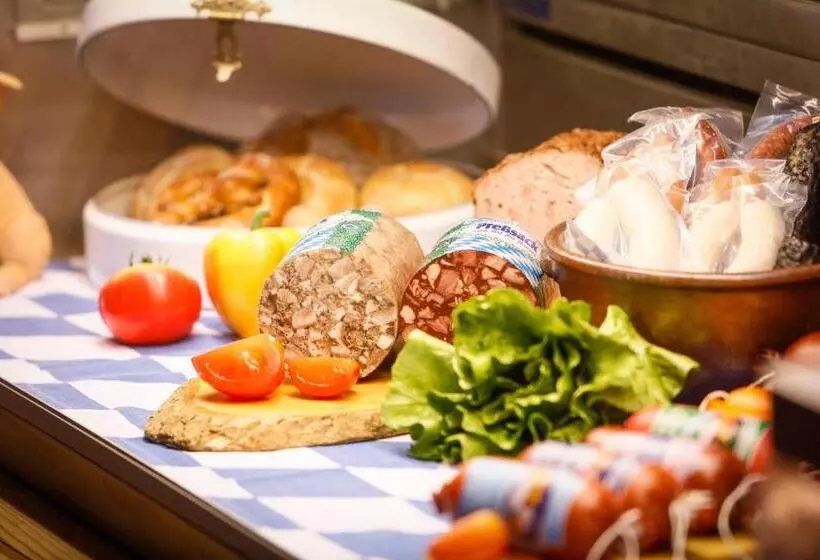 پانسیون Brauereigasthof Josef Fuchs