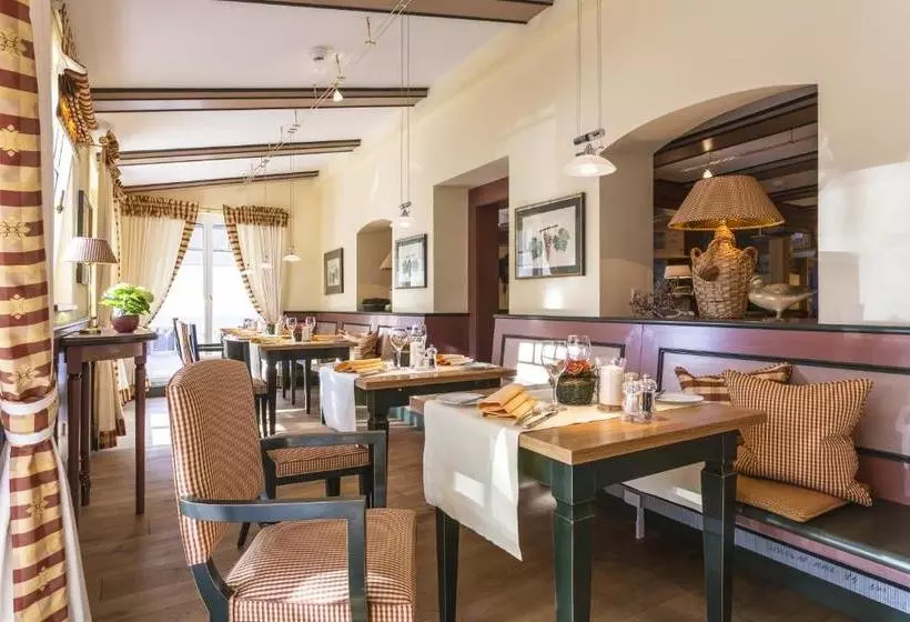 פנסיון Landhotel Restaurant Zur Krone