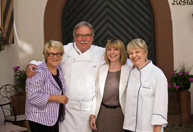 Pensão Gästehaus Am Wasserschloss & Restaurant Wasserschloss Inzlingen