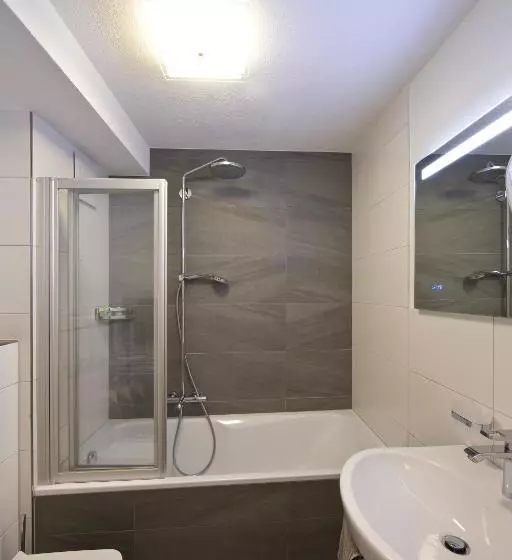 Pensão Gästehaus Am Wasserschloss & Restaurant Wasserschloss Inzlingen