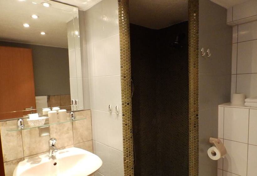 Общежитие H41 Inn Hotel Garni Freiburg