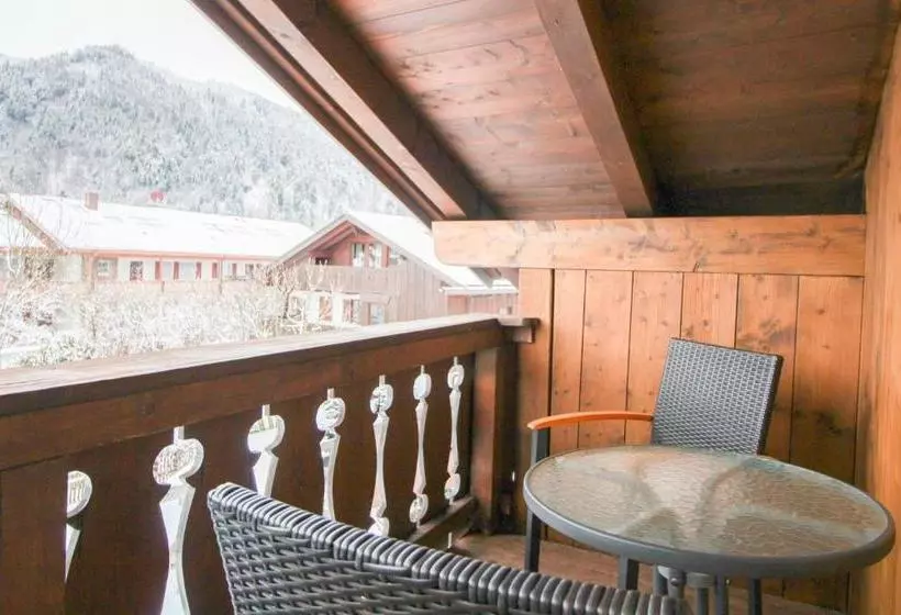 Apartments  Und Ferienhaus Anton