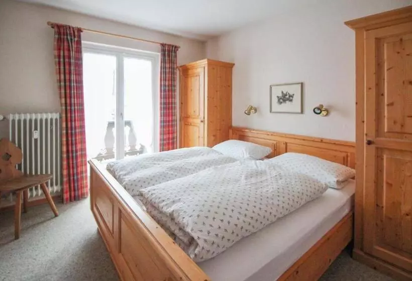 Apartments  Und Ferienhaus Anton