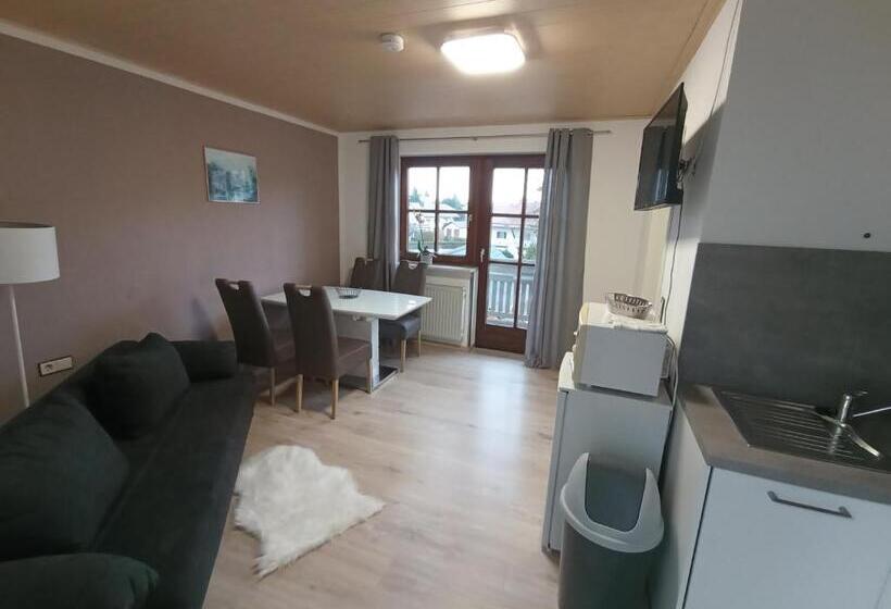 צימר Ferienwohnungen König