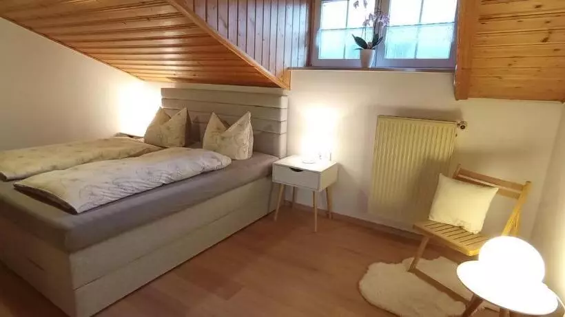 Bed and Breakfast Ferienwohnungen König