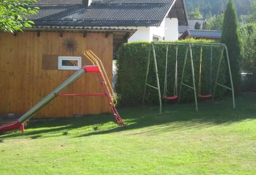 Bed and Breakfast Ferienwohnungen König