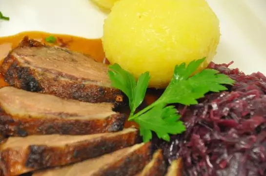 ペンション Alvi Gästehaus