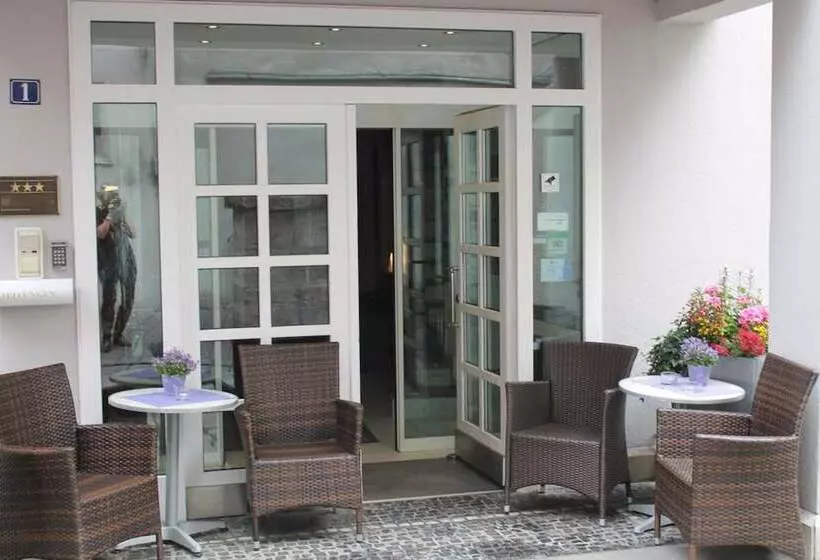 בית מלון כפרי Am Rathaus