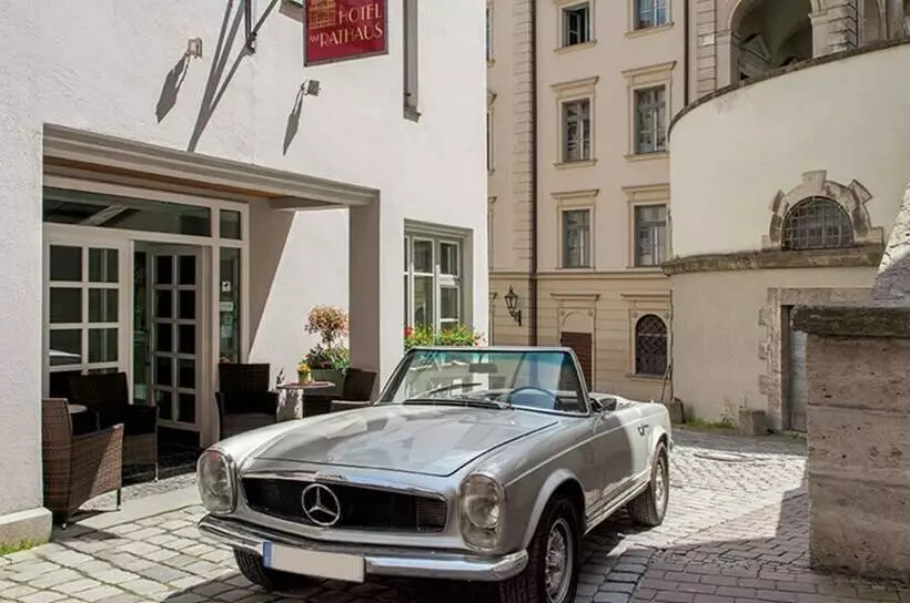 בית מלון כפרי Am Rathaus