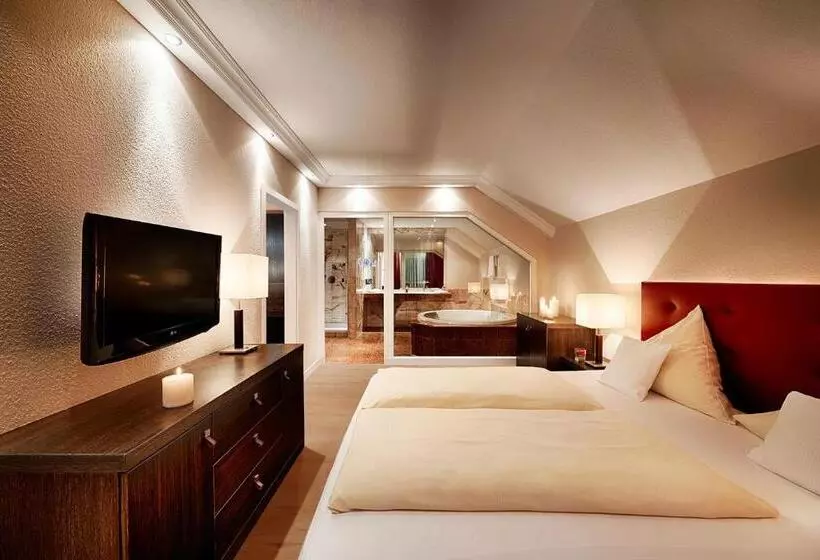 酒店 Kronelamm Im Schwarzwald