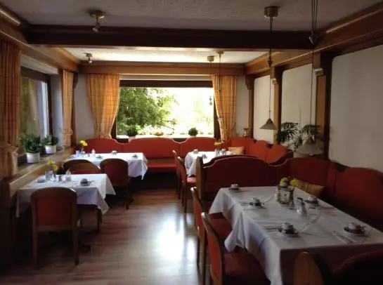 Отель Blume Nichtraucher