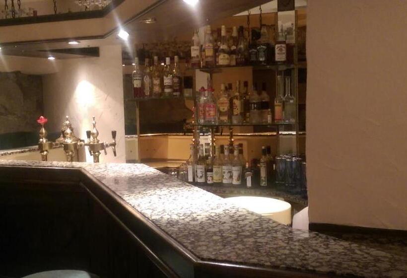 호텔 Carl Von Clausewitz