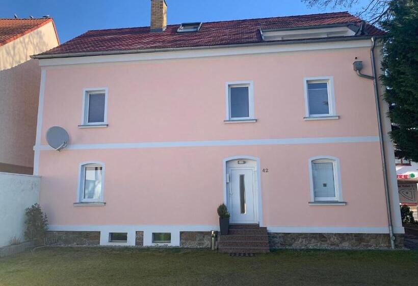 호텔 Carl Von Clausewitz