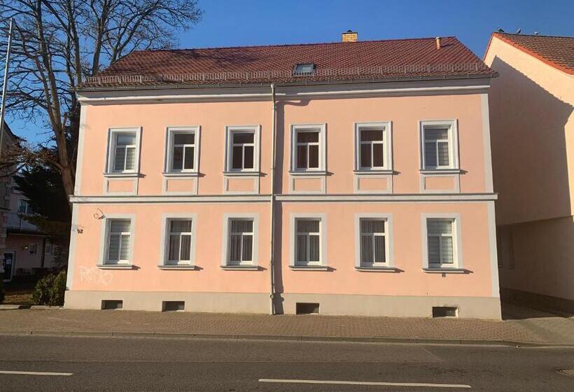 호텔 Carl Von Clausewitz