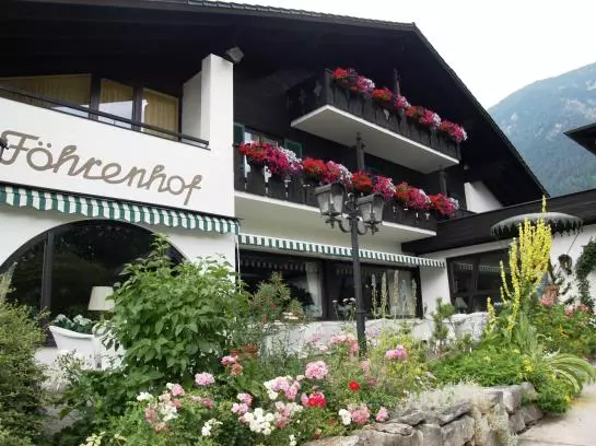 Отель Föhrenhof Garni