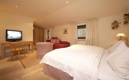 Отель Föhrenhof Garni