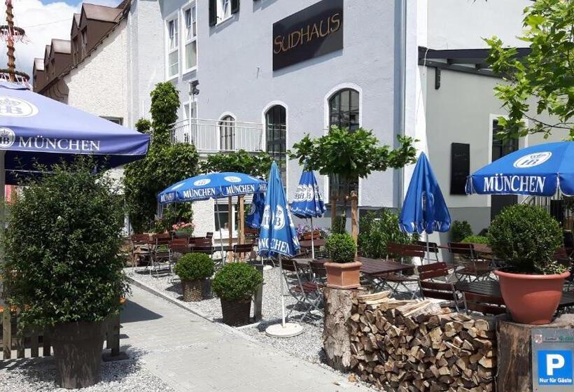 Hotel Gasthof Traubenbrau