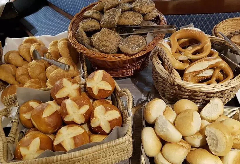 فندق Graf Eberhard