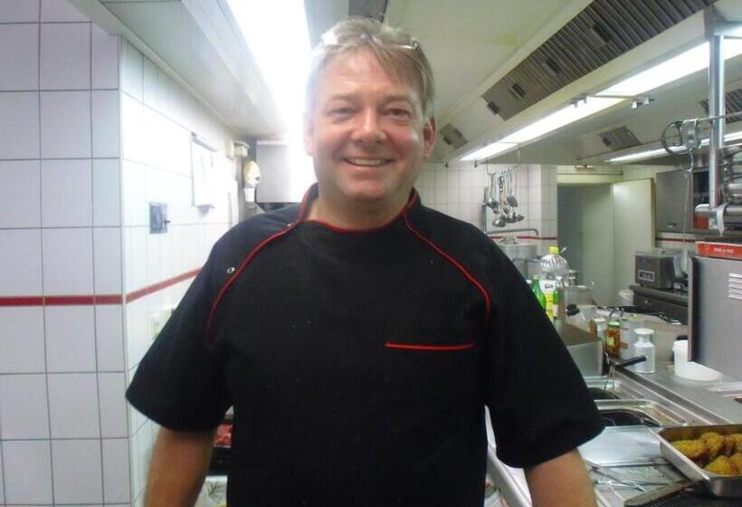 호텔 Hessischer Hof