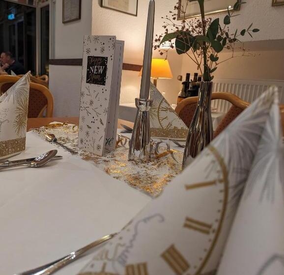 호텔 Hessischer Hof