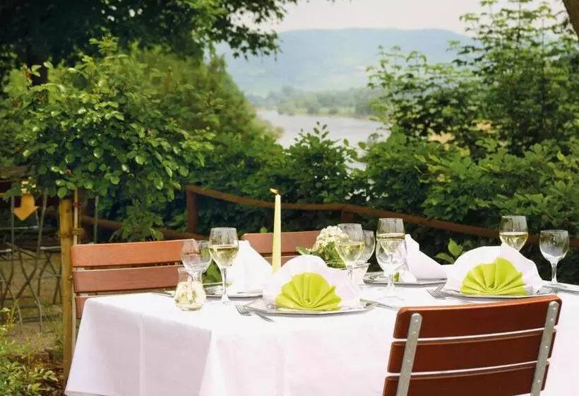 ホテル Kiekenstein