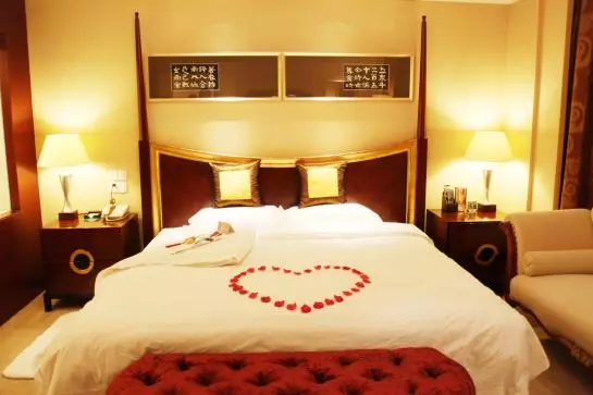 Tai'an Lijing Plaza Hotel