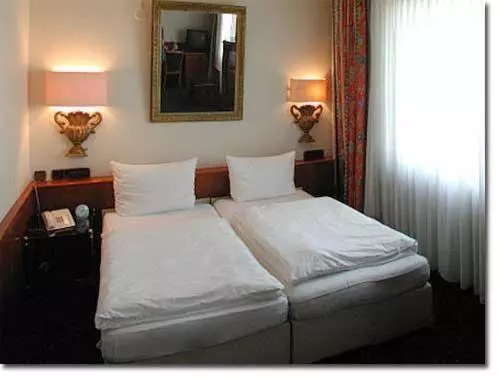 בית מלון כפרי Mönig