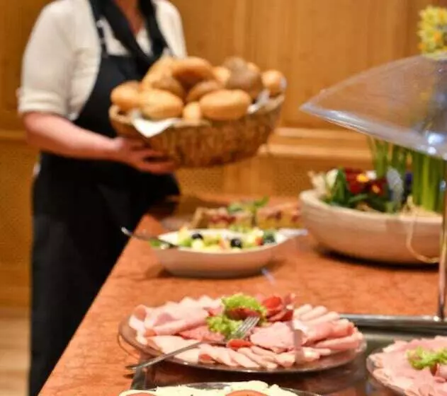 Отель Randsbergerhof