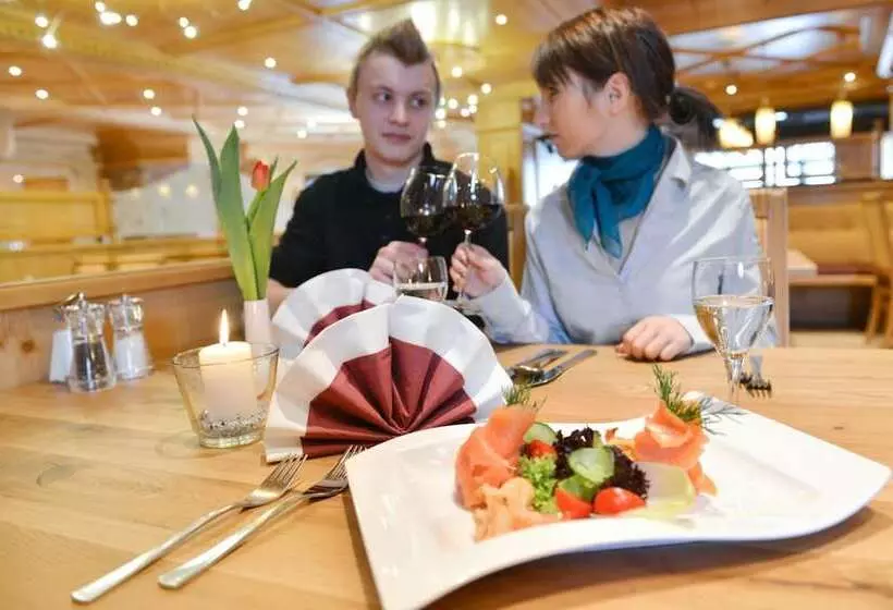 Отель Randsbergerhof