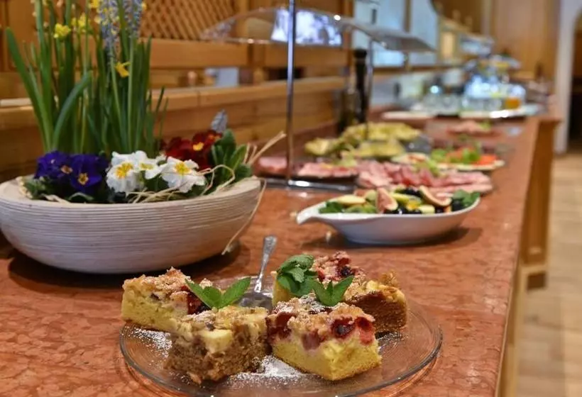 Отель Randsbergerhof