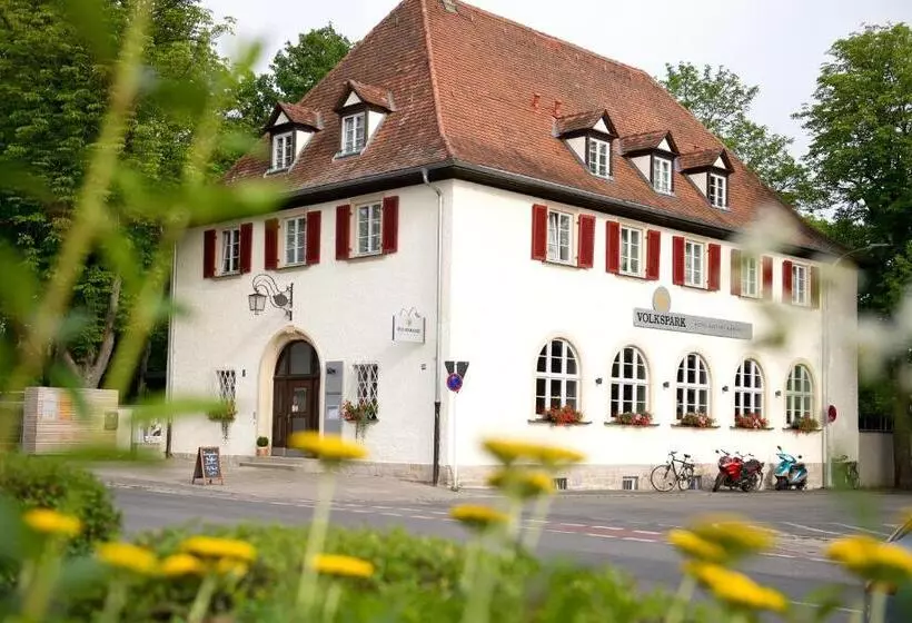 בית מלון כפרי Volkspark