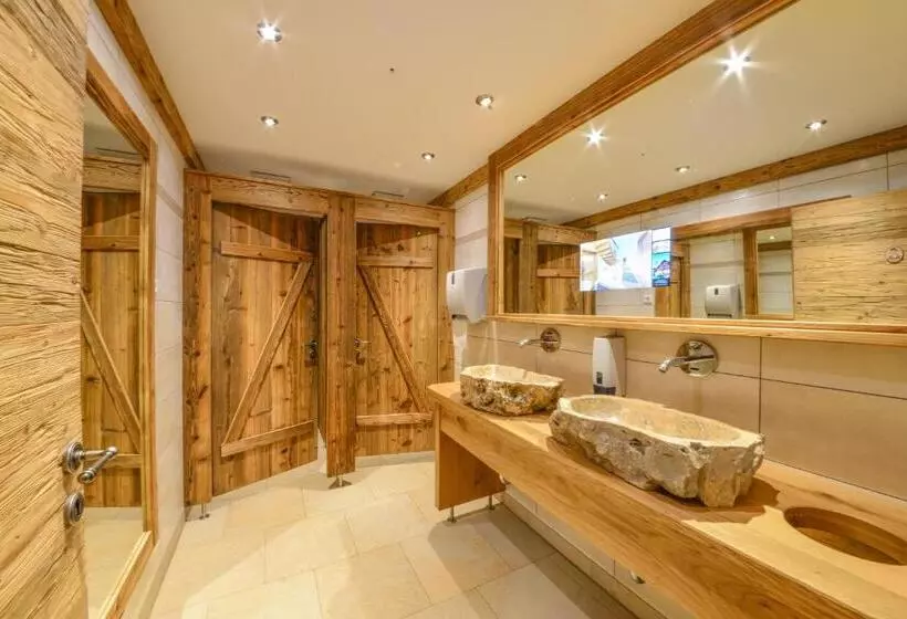 Metzgerei Gasthof Oberhauser Hotel Zur Post