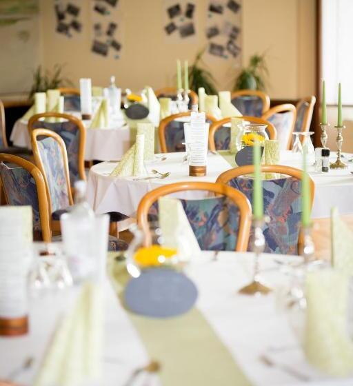 بنسيون Gasthof Hotel Harth